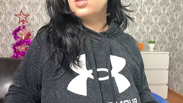 AnnaAnn online show from 01.18.25