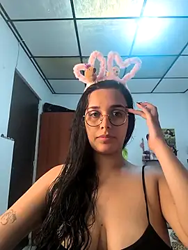 Annya-sweet online show from 10.31.25