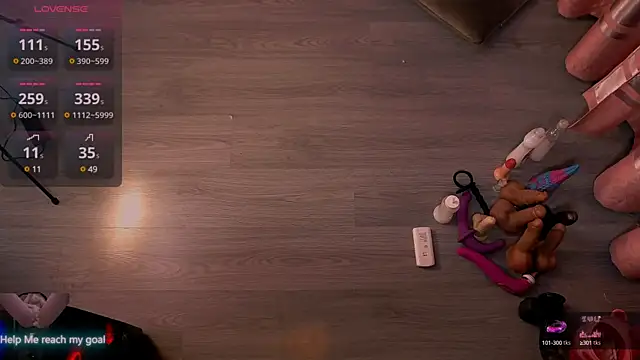 Redhead Shark new online show from 02.15.25