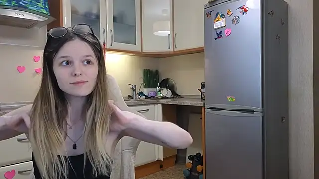 Snapshot of Nate__ chatting on 02.27.26 Nate online show from 02.27.26