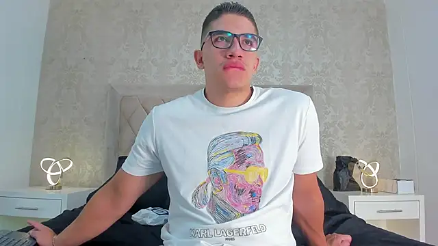 Snapshot of JeffDaltton chatting on 02.06.25 JeffDaltton online show from 02.06.25