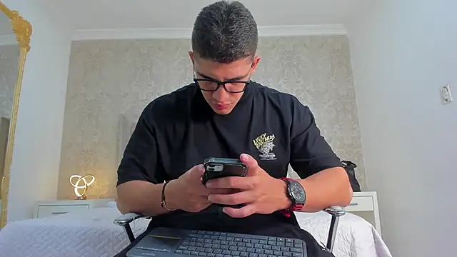 Snapshot of JeffDaltton chatting on 02.08.25 JeffDaltton online show from 02.08.25