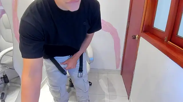 Snapshot of JeffDaltton chatting on 03.15.25 JeffDaltton online show from 03.15.25