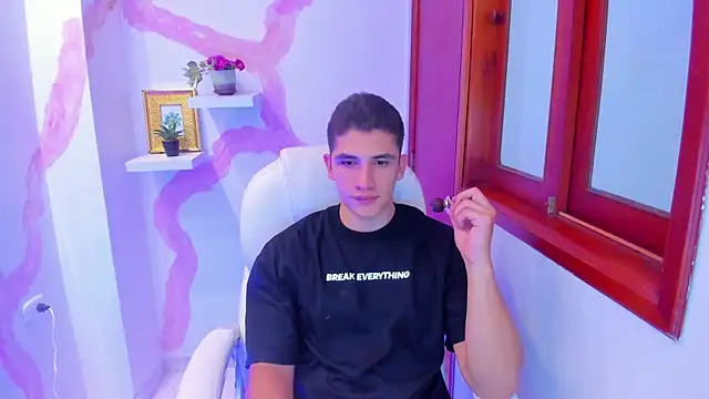 Snapshot of JeffDaltton chatting on 03.21.25 JeffDaltton online show from 03.21.25