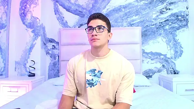 Snapshot of JeffDaltton chatting on 09.19.25 JeffDaltton online show from 09.19.25