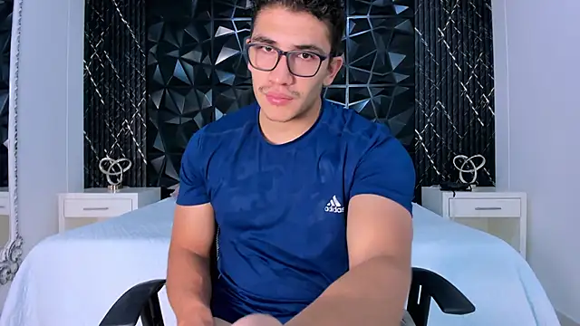 Snapshot of JeffDaltton chatting on 10.03.25 JeffDaltton online show from 10.03.25