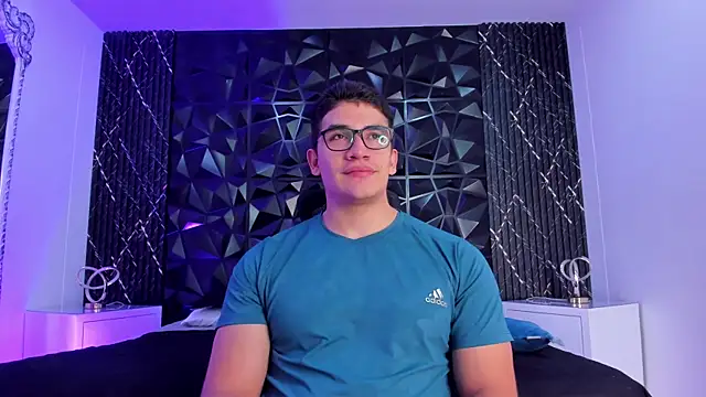 Snapshot of JeffDaltton chatting on 11.06.25 JeffDaltton online show from 11.06.25