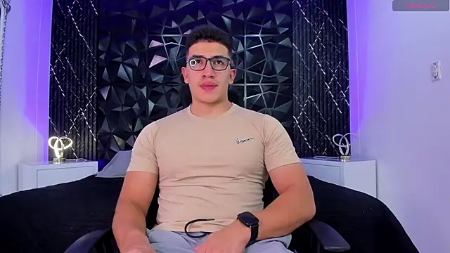 Snapshot of JeffDaltton chatting on 11.07.25 JeffDaltton online show from 11.07.25