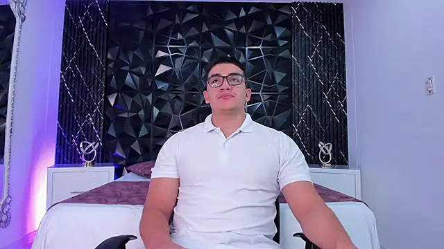 Snapshot of JeffDaltton chatting on 11.30.25 JeffDaltton online show from 11.30.25