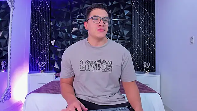 Snapshot of JeffDaltton chatting on 12.03.25 JeffDaltton online show from 12.03.25