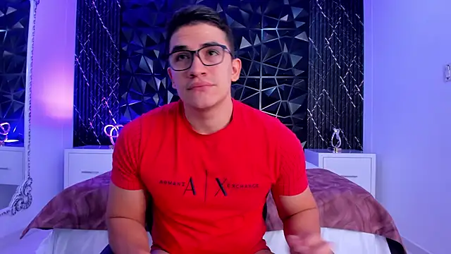 Snapshot of JeffDaltton chatting on 12.04.25 JeffDaltton online show from 12.04.25