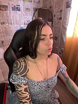 i am nina  online show from 02.25.26