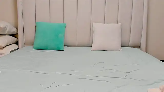  heavenlysent online show from 04.20.26