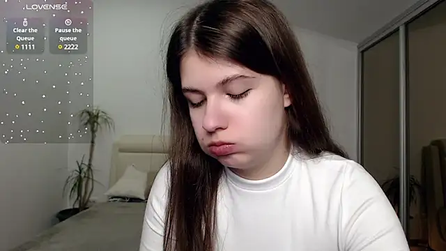 Snapshot of SayMeow_ chatting on 02.02.25 SayMeow  online show from 02.02.25