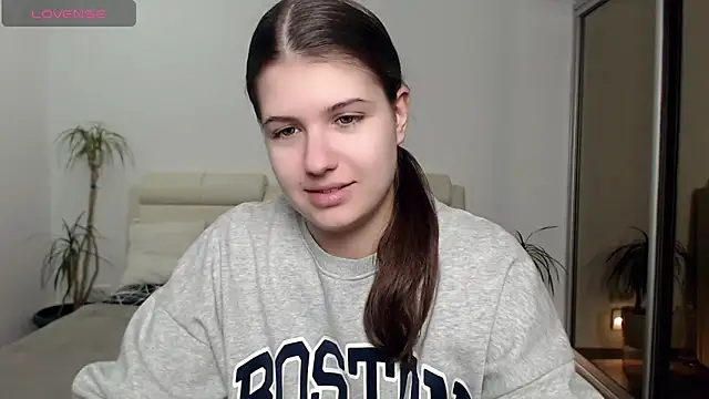 Snapshot of SayMeow_ chatting on 02.09.25 SayMeow  online show from 02.09.25