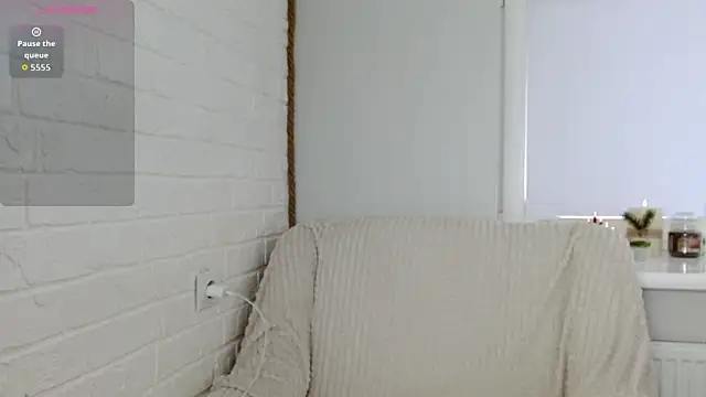 Snapshot of SayMeow_ chatting on 09.14.25 SayMeow  online show from 09.14.25