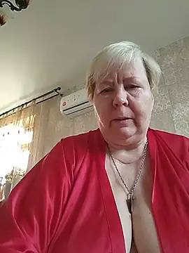 EffectFiona online show from 04.19.26