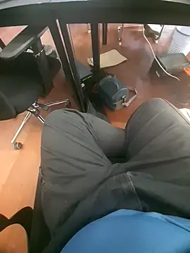 Snapshot of dream_catcher chatting on 09.20.25 dream catcher online show from 09.20.25