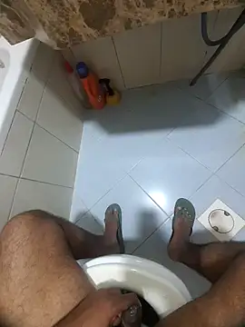 Snapshot of dream_catcher chatting on 10.16.25 dream catcher online show from 10.16.25