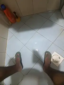 Snapshot of dream_catcher chatting on 11.04.25 dream catcher online show from 11.04.25