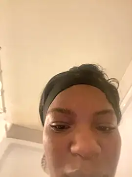 wishwashhy22 online show from 09.08.25