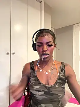 wishwashhy22 online show from 10.11.25