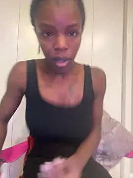 wishwashhy22 online show from 10.15.25