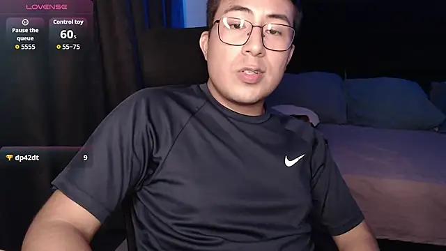 andrewmhilton  online show from 04.10.26