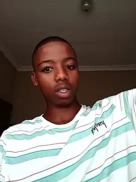 Snapshot of BLACK_BOTTOM03 chatting on 02.02.26 BLACK BOTTOM03 online show from 02.02.26