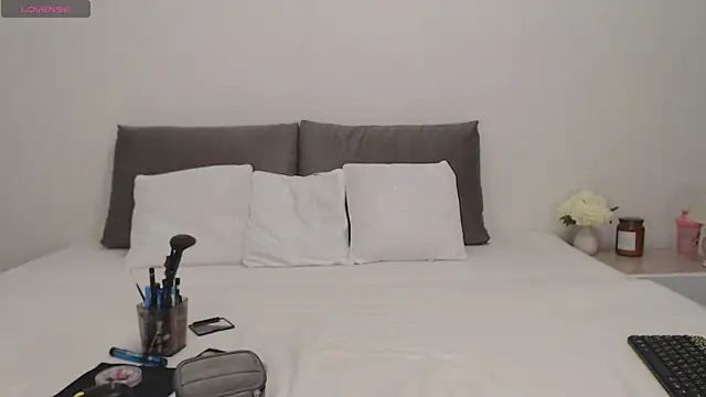 Kate001 online show from 02.01.25