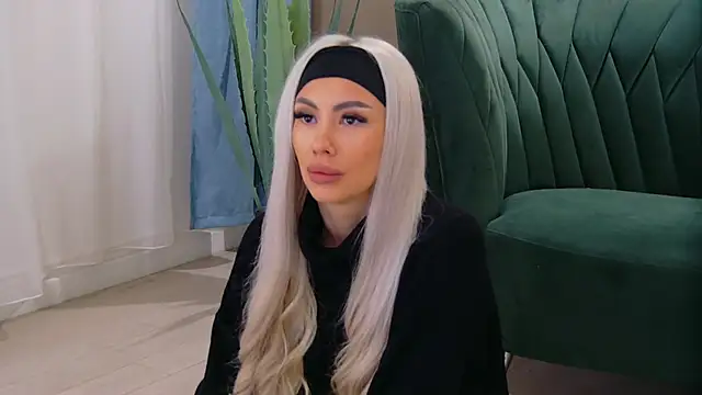 Bailey Rush online show from 11.14.25