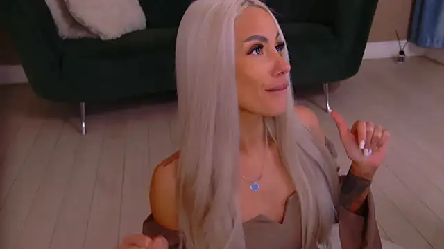 Bailey Rush online show from 04.14.26