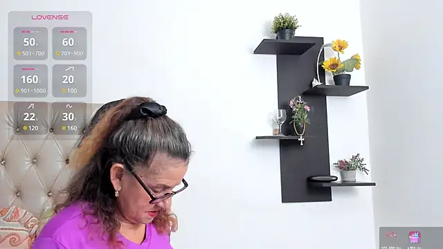 MatureHorny 70 online show from 03.08.25