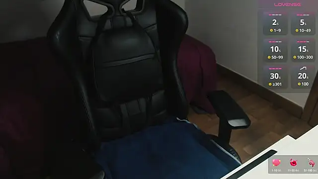 Snapshot of cutehairymacho chatting on 03.07.25 cutehairymacho online show from 03.07.25