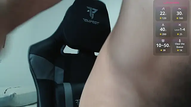 Snapshot of cutehairymacho chatting on 09.09.25 cutehairymacho online show from 09.09.25