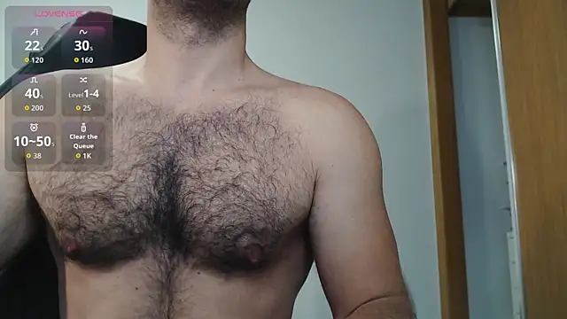 Snapshot of cutehairymacho chatting on 10.14.25 cutehairymacho online show from 10.14.25