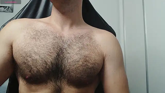 Snapshot of cutehairymacho chatting on 07.18.26 cutehairymacho online show from 07.18.26