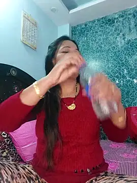 Poojabhabi101 online show from 02.15.25