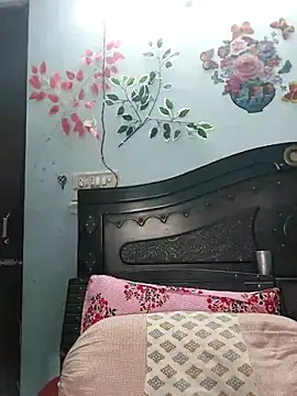 Poojabhabi101 online show from 12.04.25