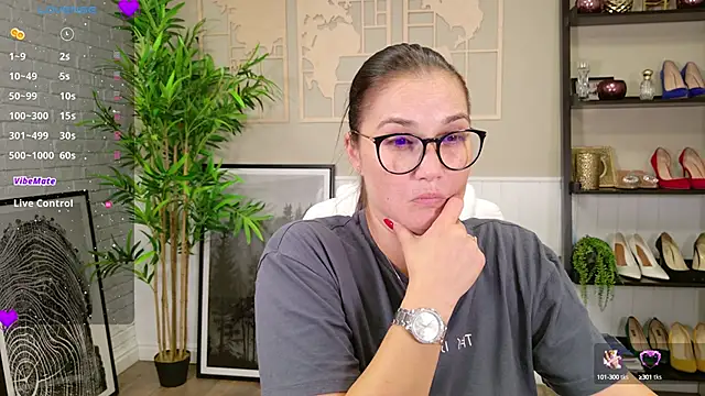 SelineSole online show from 09.10.25