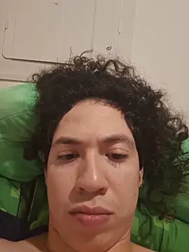 Snapshot of LiverandBrat77 chatting on 09.25.25 LiverandBrat77 online show from 09.25.25