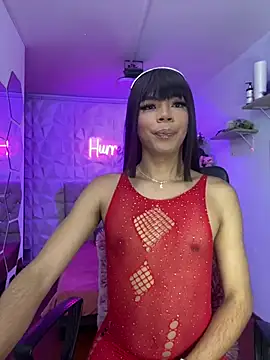 Snapshot of hurrencam chatting on 02.24.25 hurrencam online show from 02.24.25