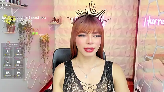 Snapshot of hurrencam chatting on 09.19.25 hurrencam online show from 09.19.25