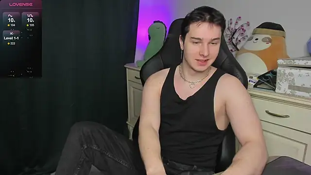 Snapshot of Vincent_Strong chatting on 01.07.26 Vincent Strong online show from 01.07.26