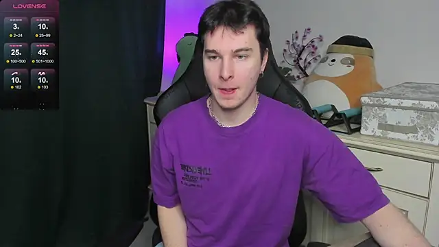 Snapshot of Vincent_Strong chatting on 01.10.26 Vincent Strong online show from 01.10.26