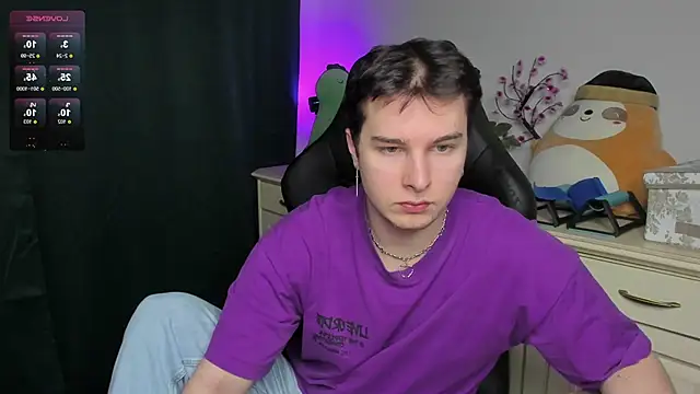 Snapshot of Vincent_Strong chatting on 01.11.26 Vincent Strong online show from 01.11.26