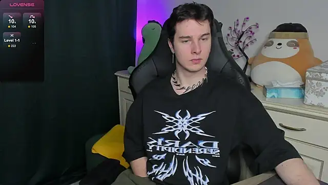 Snapshot of Vincent_Strong chatting on 01.16.26 Vincent Strong online show from 01.16.26