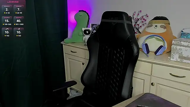 Snapshot of Vincent_Strong chatting on 02.07.26 Vincent Strong online show from 02.07.26