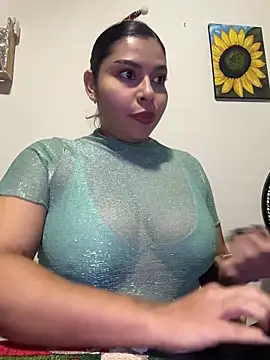 GigiiStone online show from 12.02.25