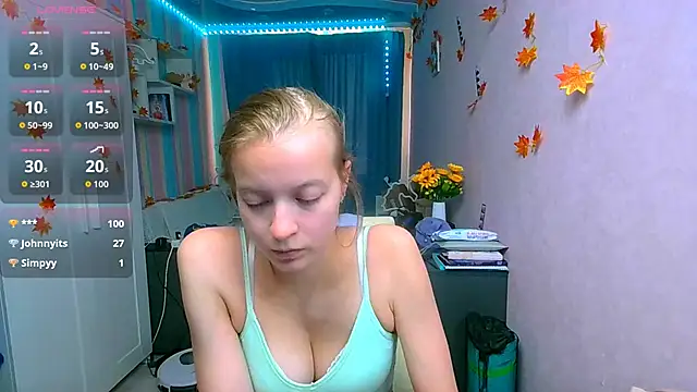 Snapshot of __Aphrodita__wow__ chatting on 10.07.25   Aphrodita  wow   online show from 10.07.25